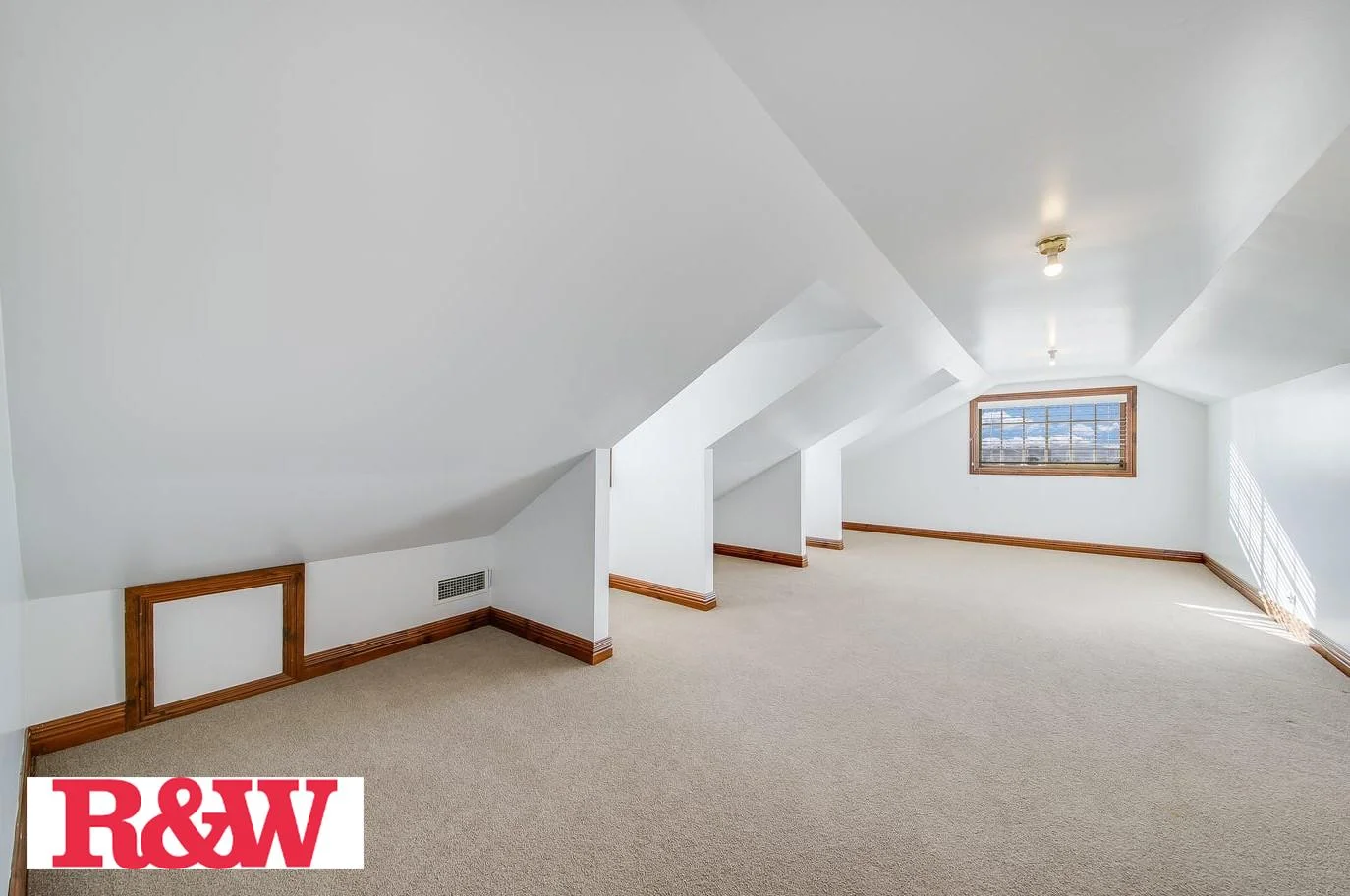 Additional image 12 of 1 Beltana Place, Glen Alpine NSW 2560