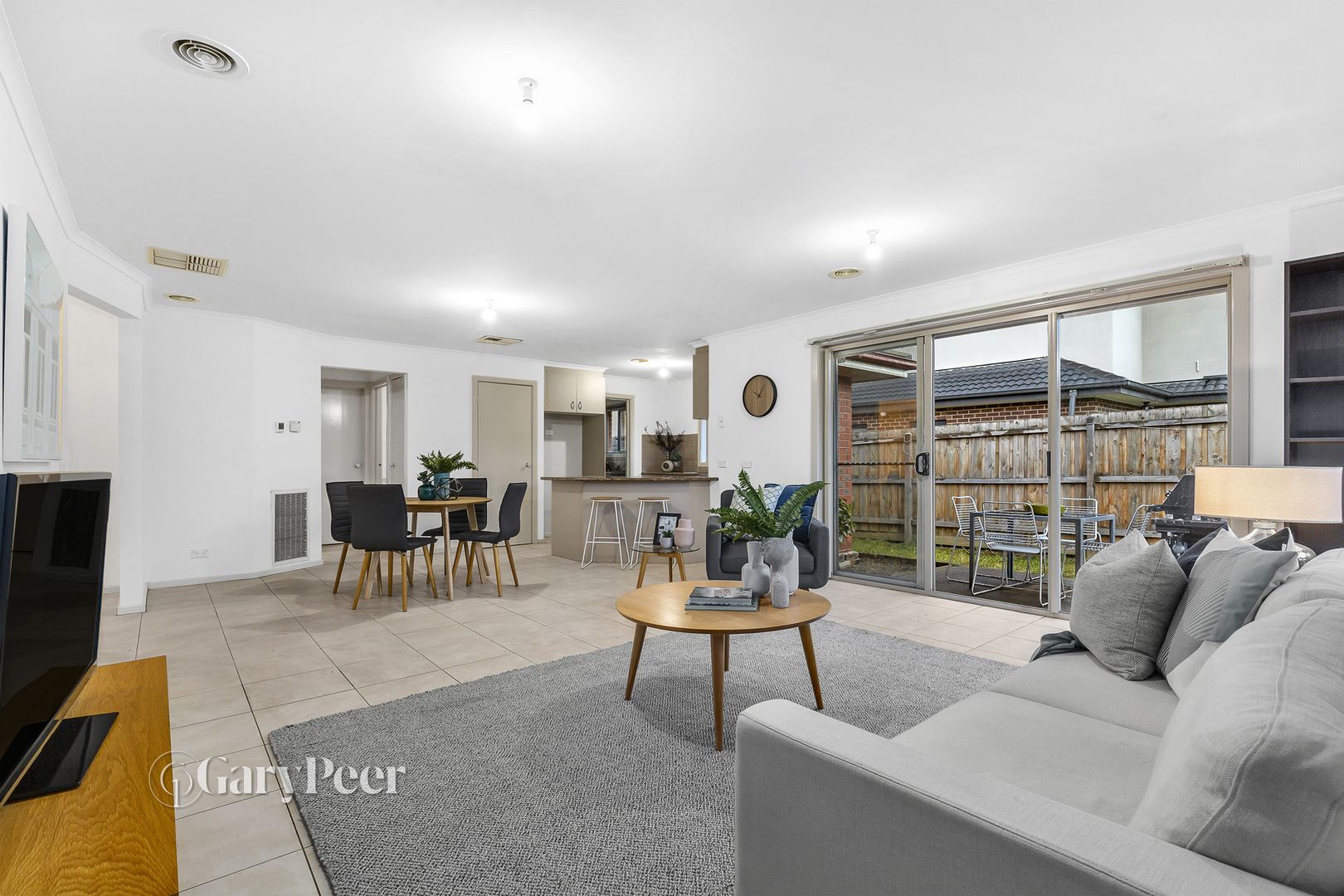 2/19 Evelyn Street, Clayton VIC 3168, Image 2