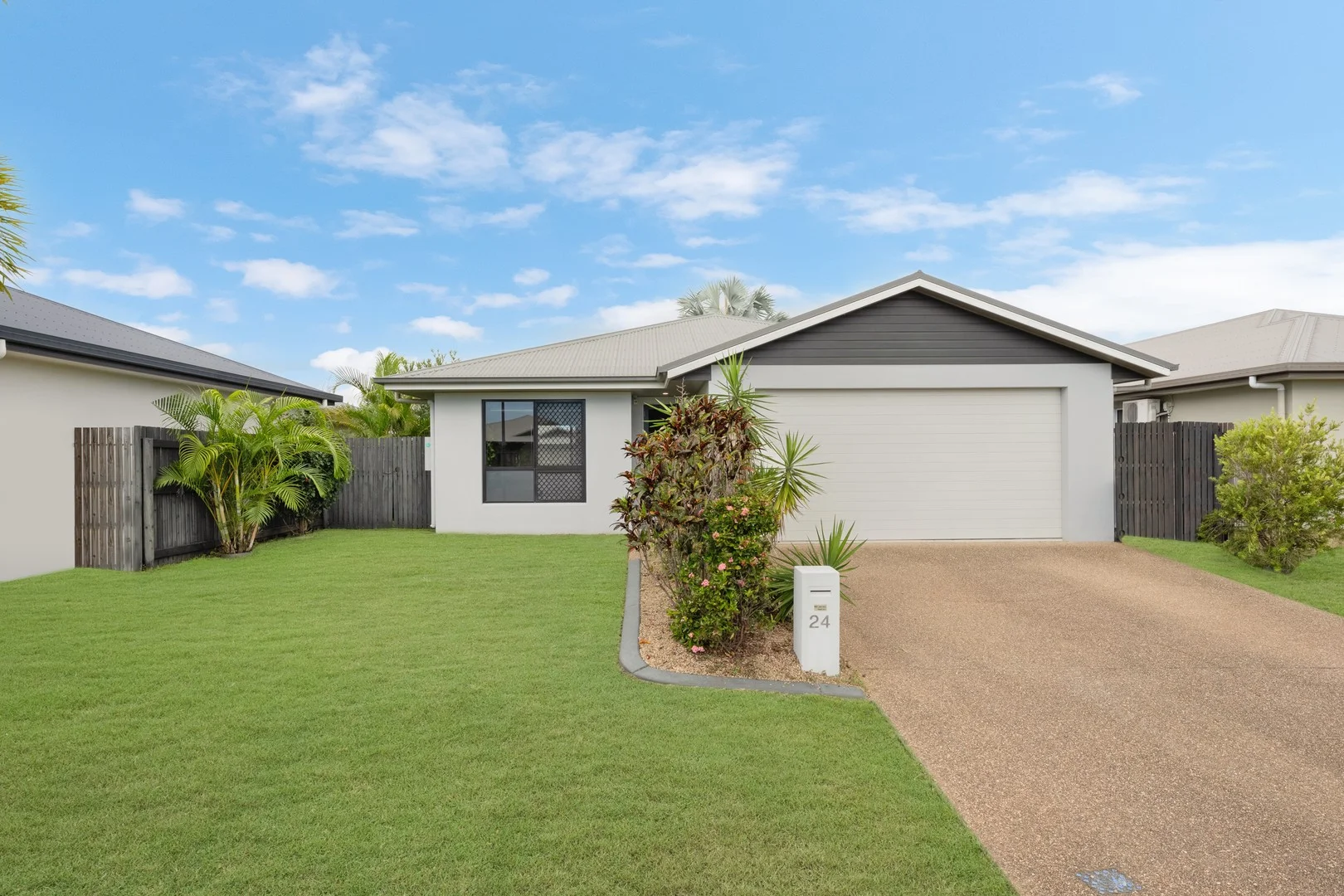 24 Brush Cherry Street, Mount Low QLD 4818