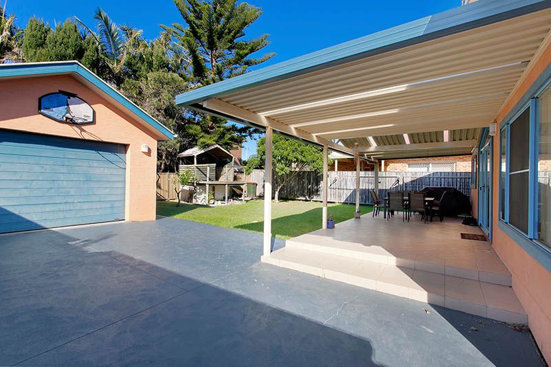 11 Junction Road, Barrack Point NSW 2528, Image 2