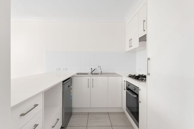 4 Larcom Crescent Redbank Plains 4301 - Image 5