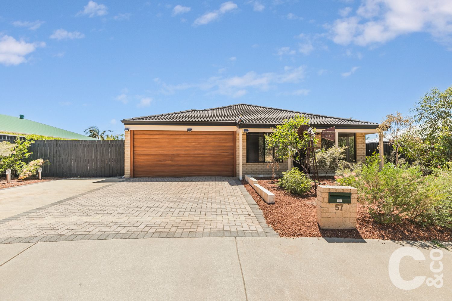 57 Colchester Avenue, Orelia WA 6167, Image 2