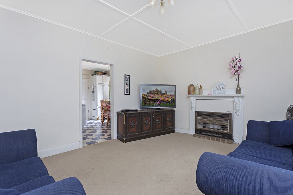 5 Kilgour Street, Chiltern VIC 3683, Image 2