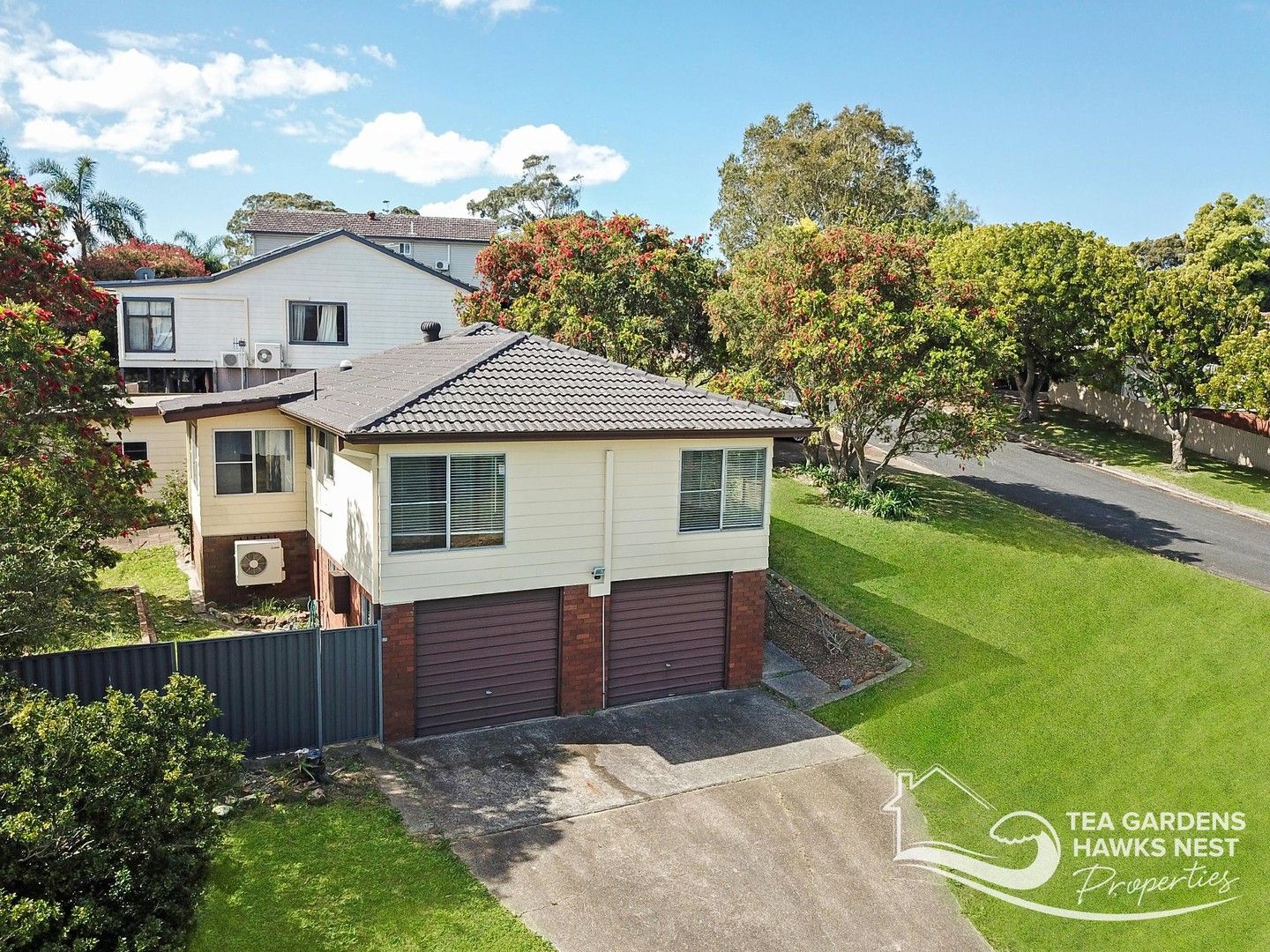 3 bedrooms House in 2 Cooksey Close WARATAH WEST NSW, 2298