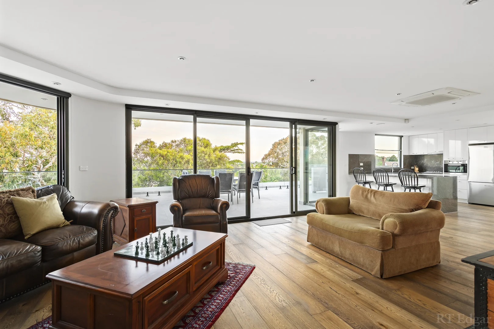 Additional image 17 of Penthouse 9/245 Kooyong Road, Toorak VIC 3142