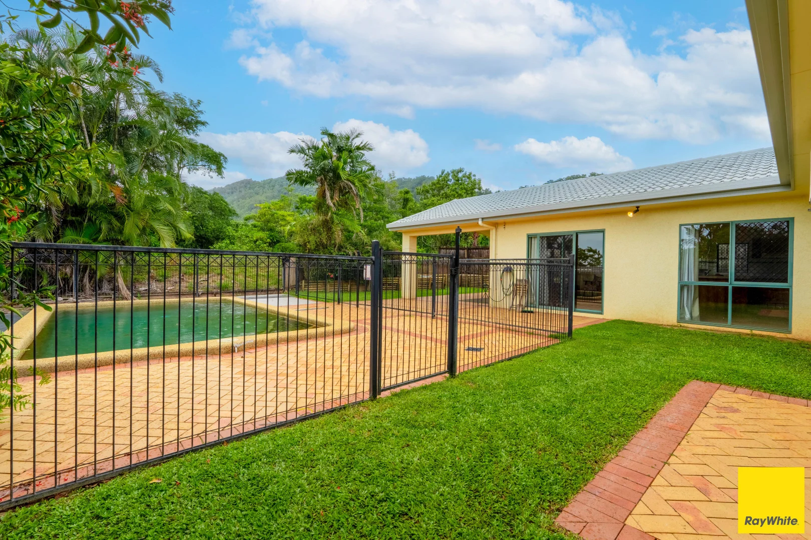 Additional image 16 of 19 West Parkridge Drive, Brinsmead QLD 4870