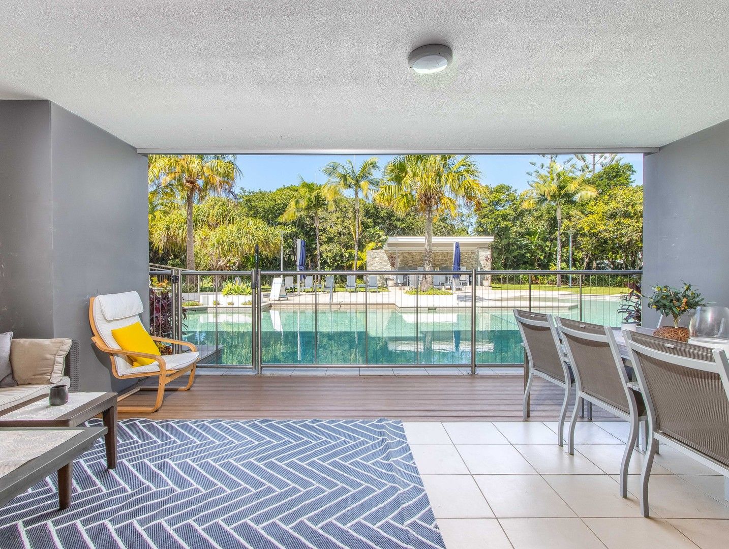 3 bedrooms Apartment / Unit / Flat in 7/2-10 Kamala Crescent CASUARINA NSW, 2487