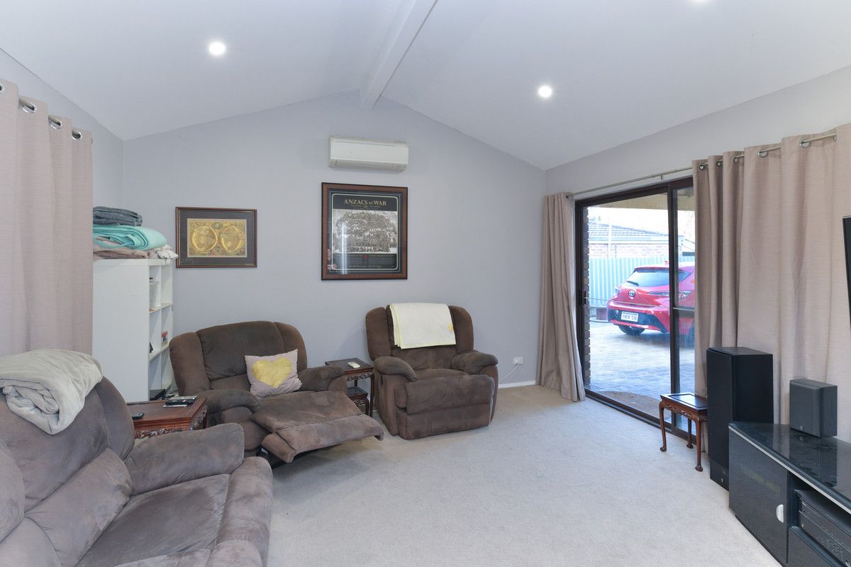 63 Kanangra Crescent, Greenwood WA 6024, Image 1