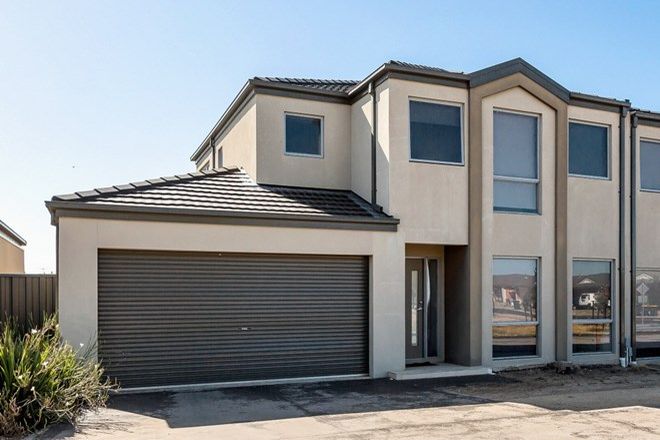 Picture of 2/126 Bethany Road, HOPPERS CROSSING VIC 3029