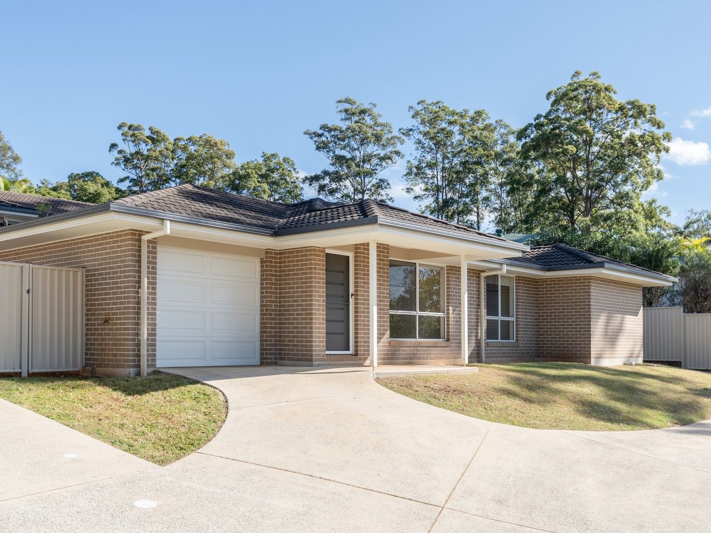 3 bedrooms Duplex in 1/173 Invercauld Rd GOONELLABAH NSW, 2480