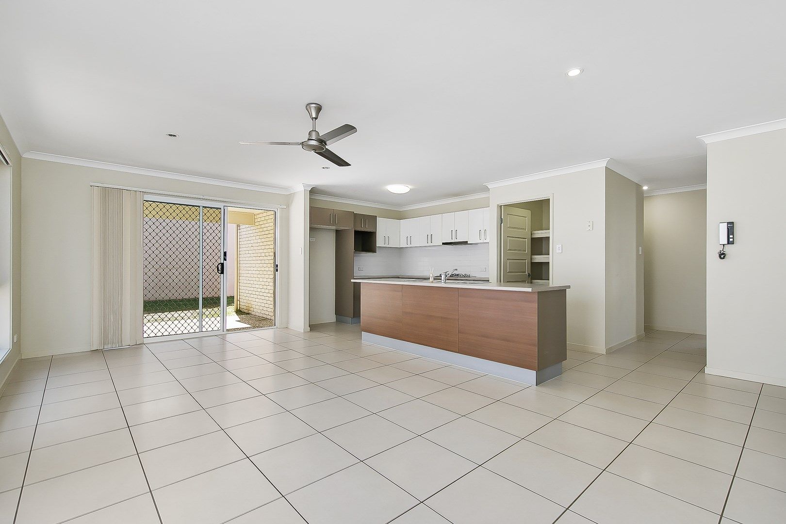 19 Bottle Tree Crescent, Mango Hill QLD 4509, Image 1