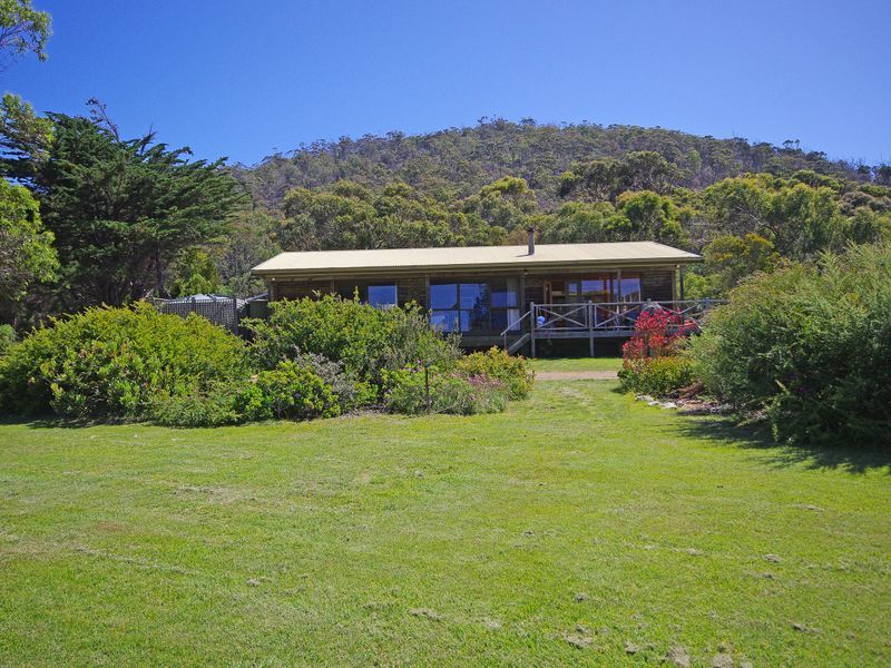 211 Harveys Farm Road, Bicheno TAS 7215, Image 0