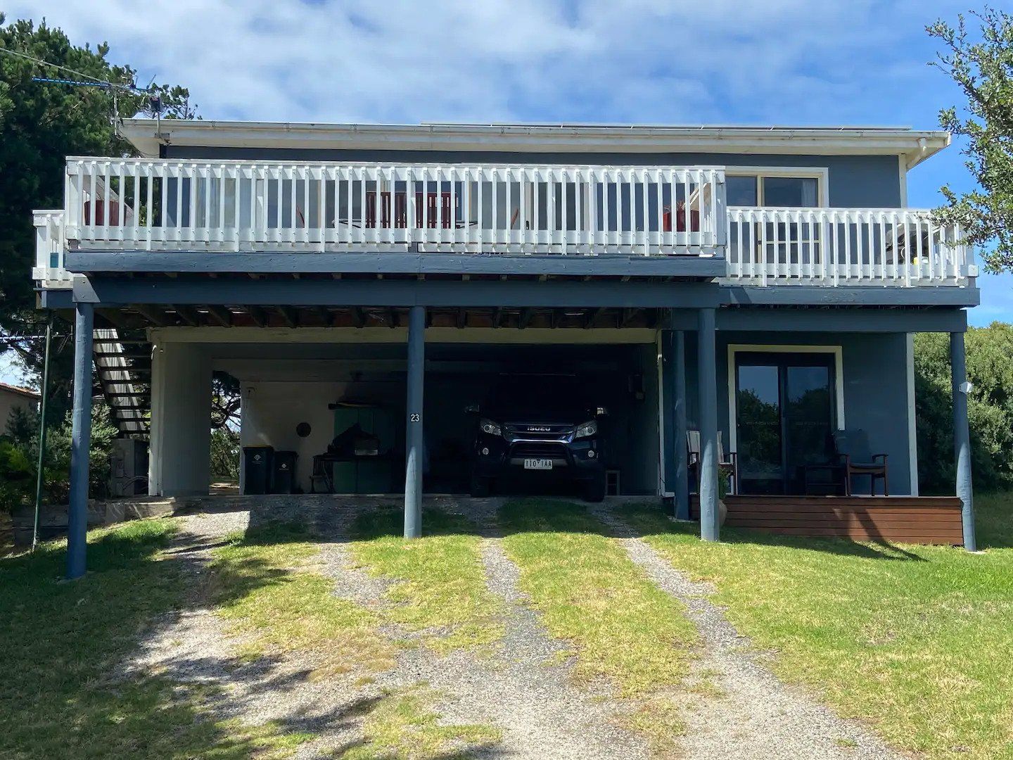 3 bedrooms House in 23 Inlet View Road VENUS BAY VIC, 3956