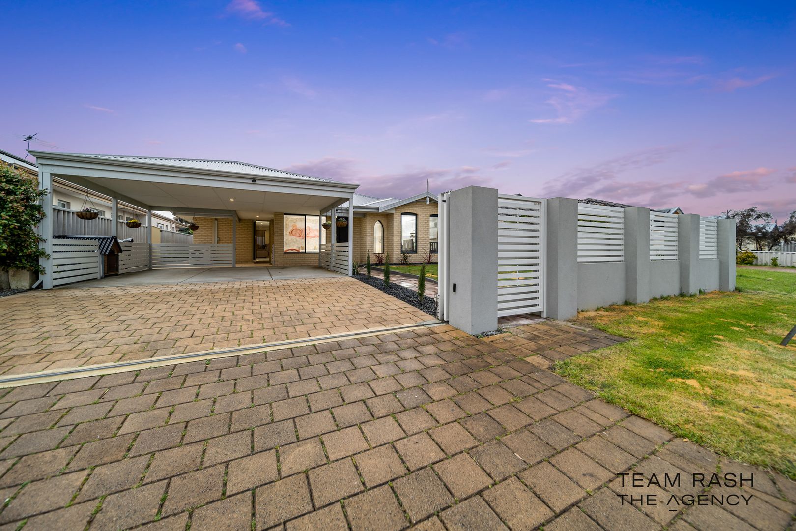 10 Fairywren Drive, Bennett Springs WA 6063, Image 2