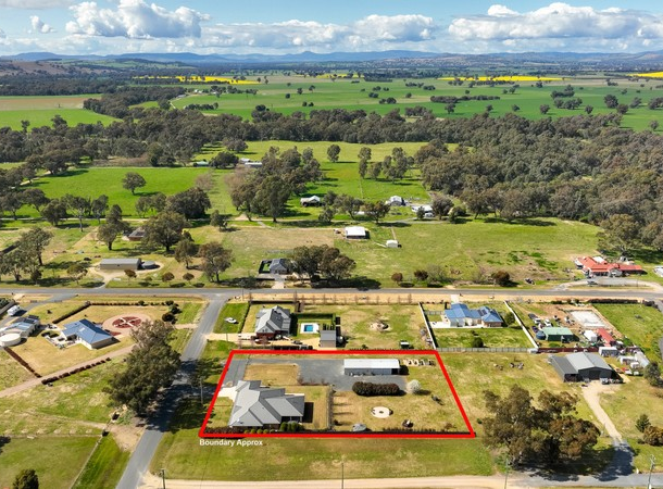 9 Purtell Street, Morven NSW 2660