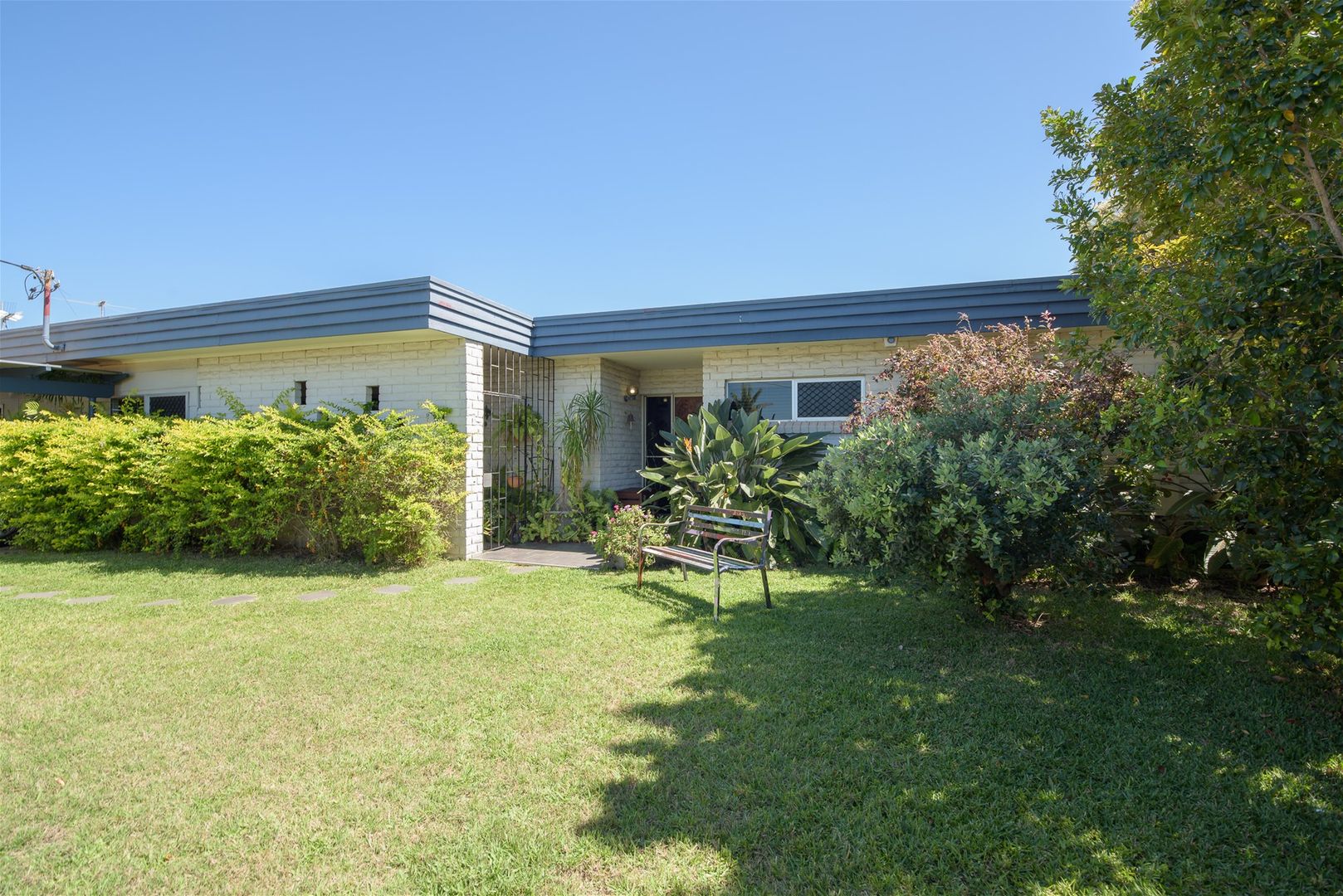 25 Chapman Drive, Clinton QLD 4680, Image 1