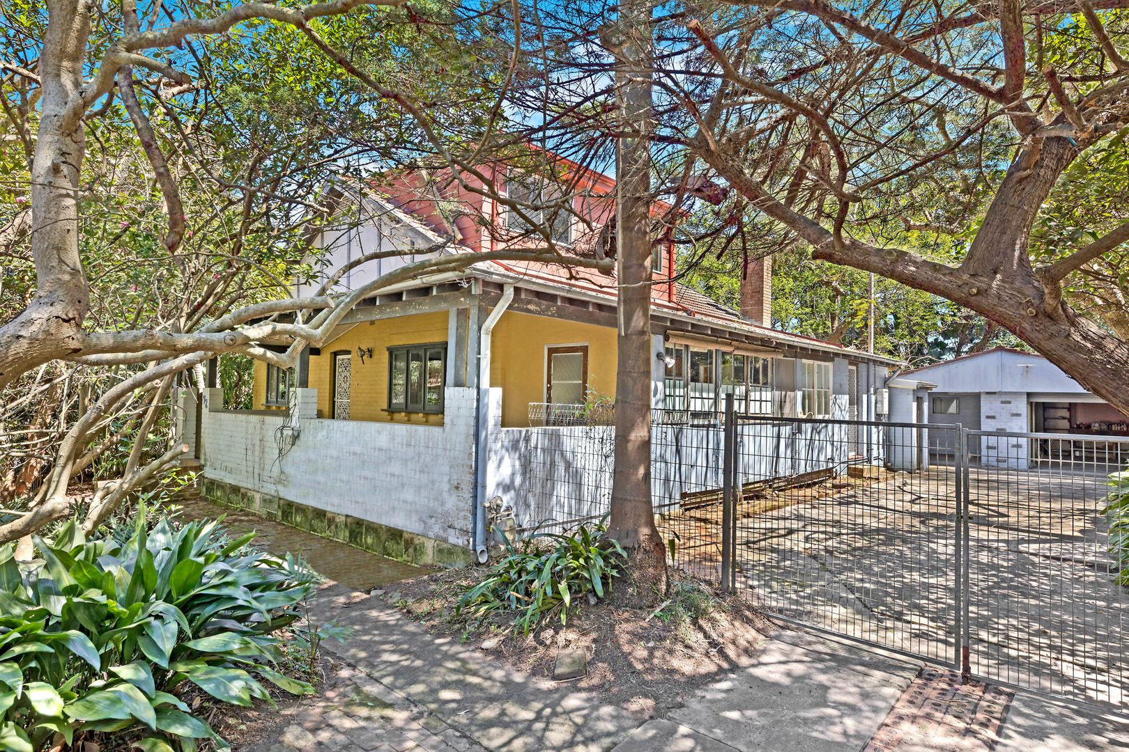 72 Ridge Street, Gordon NSW 2072, Image 2