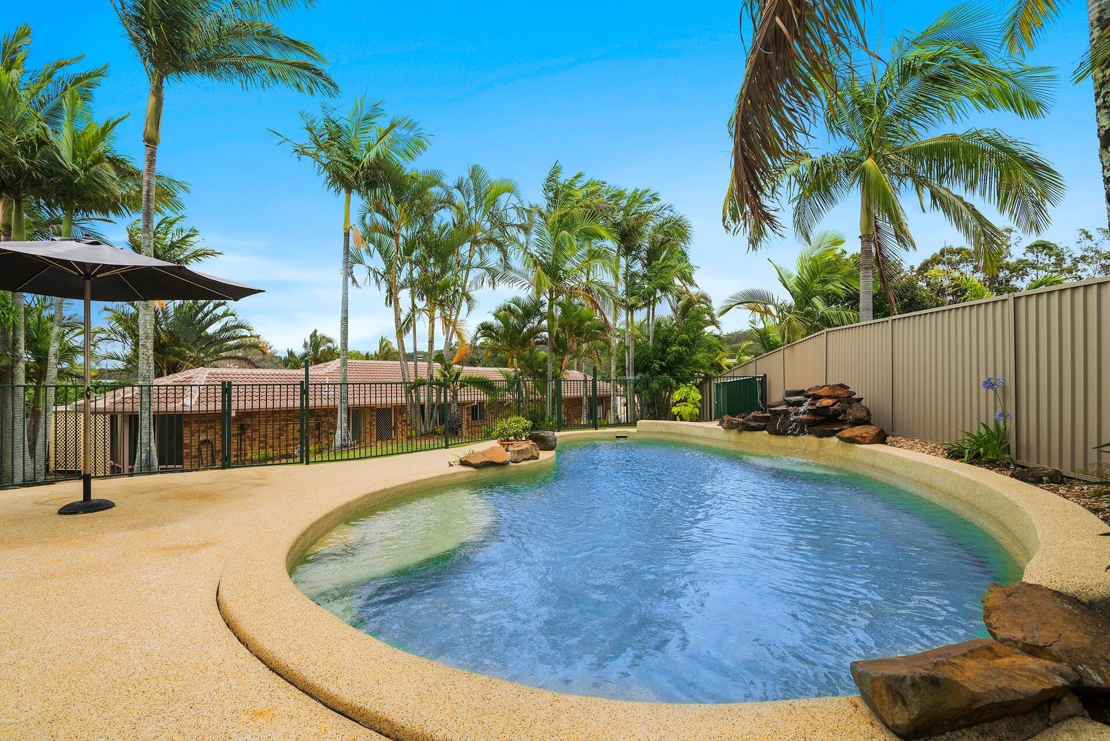 5 Mikonos Court, Currumbin Waters QLD 4223, Image 1