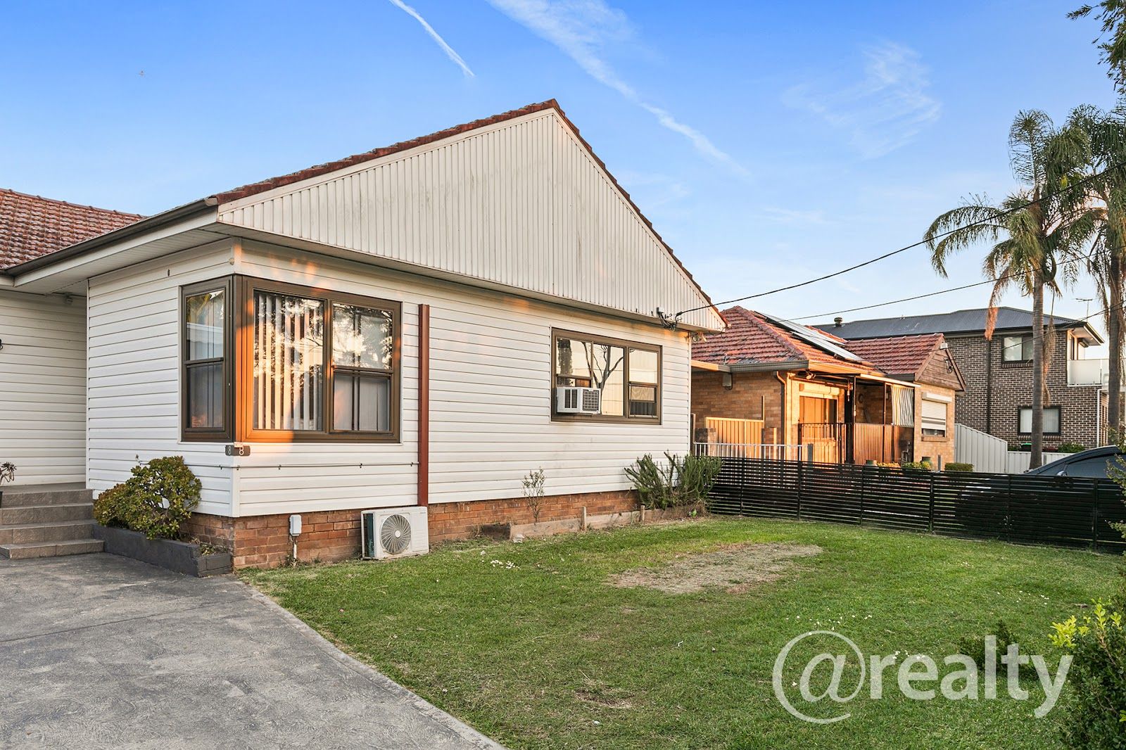 3 bedrooms House in 8 Hill Road LURNEA NSW, 2170