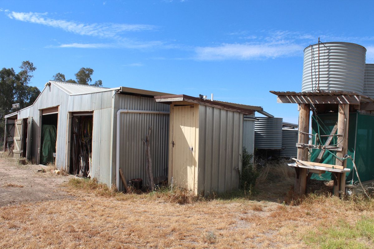 "Mercal" Pretty Pine Road, Moulamein NSW 2733 House for Sale