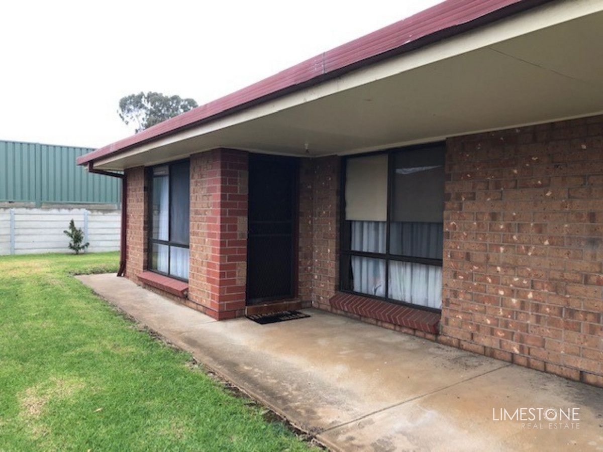 4/126 Crouch Street North, Mount Gambie Property History & Address