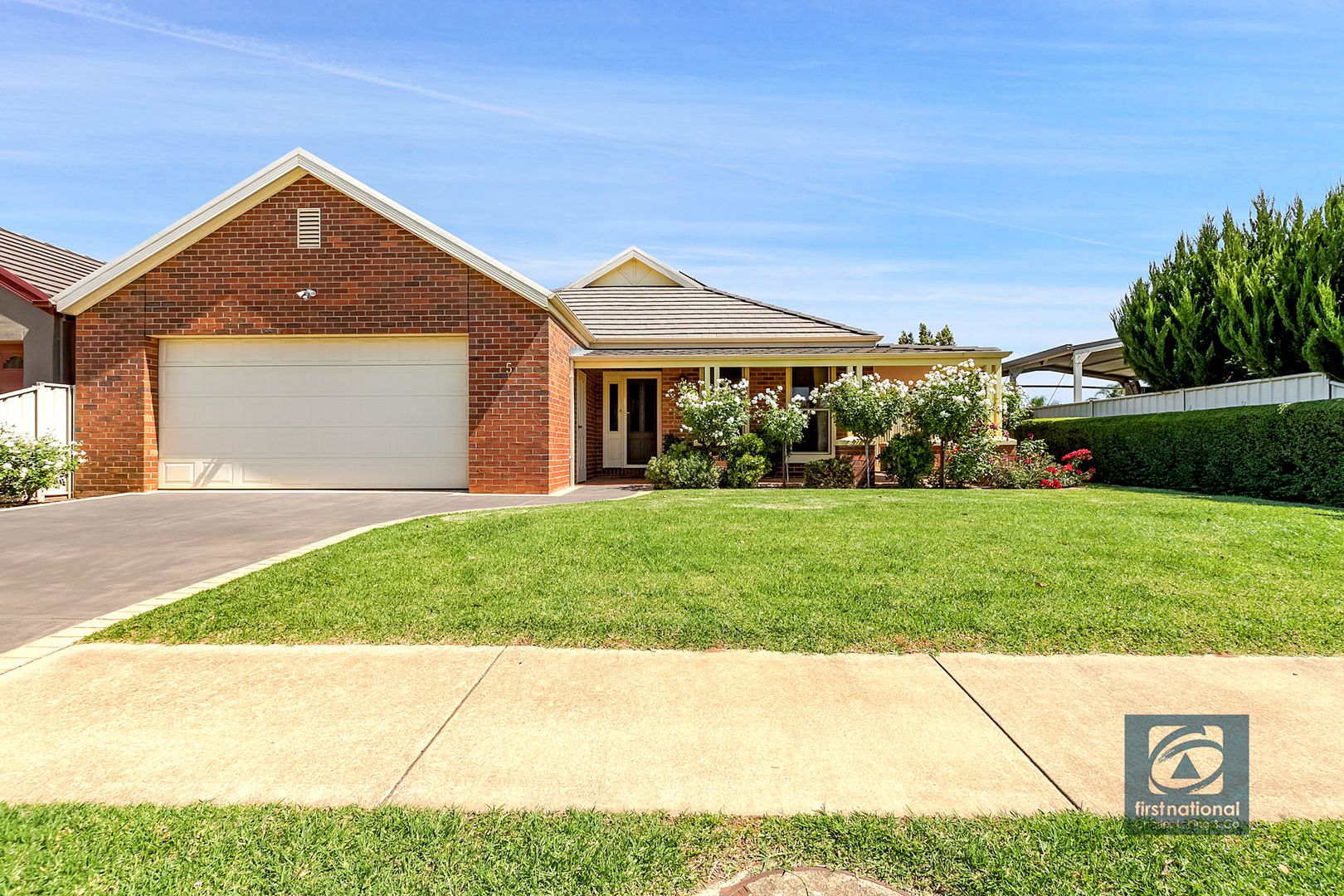 5 Shetland Drive Moama Nsw 2731 Domain