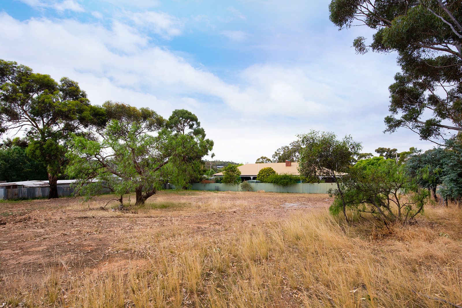 CA 3 Parker Street, Maldon VIC 3463, Image 2