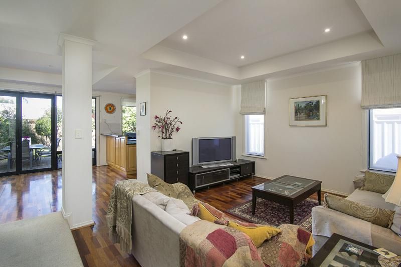 32 Chatsworth Grove, Toorak Gardens SA 5065, Image 1