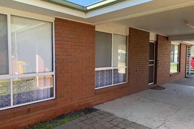 Picture of 5/122 Craig Avenue, WARRACKNABEAL VIC 3393