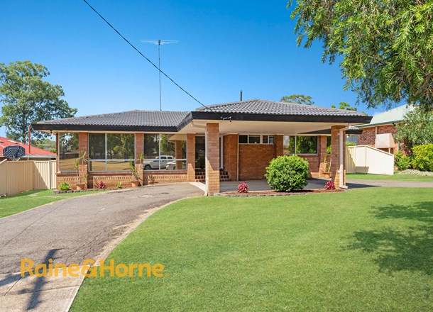 4 Robyn Avenue, South Penrith NSW 2750