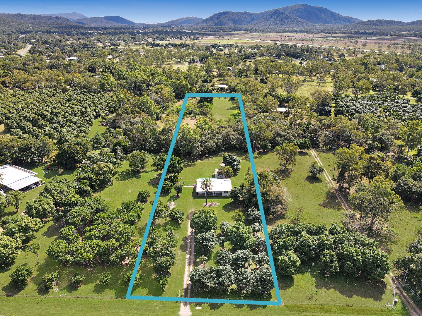 16 Alligator Creek Road, Alligator Creek Property History & Address Research Domain