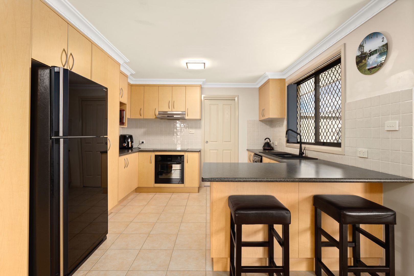 2/7 Albatross Way, Old Bar NSW 2430, Image 2