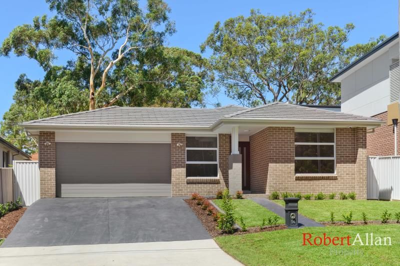 4 bedrooms House in 14 Houston Street GYMEA NSW, 2227