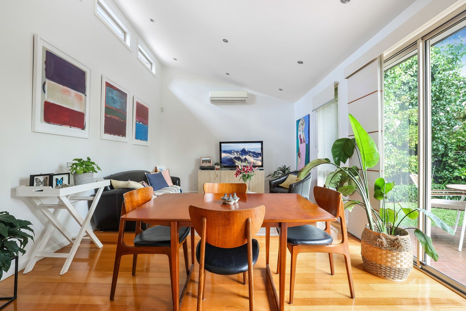 2/3 Edith Street, Oak Park VIC 3046, Image 0