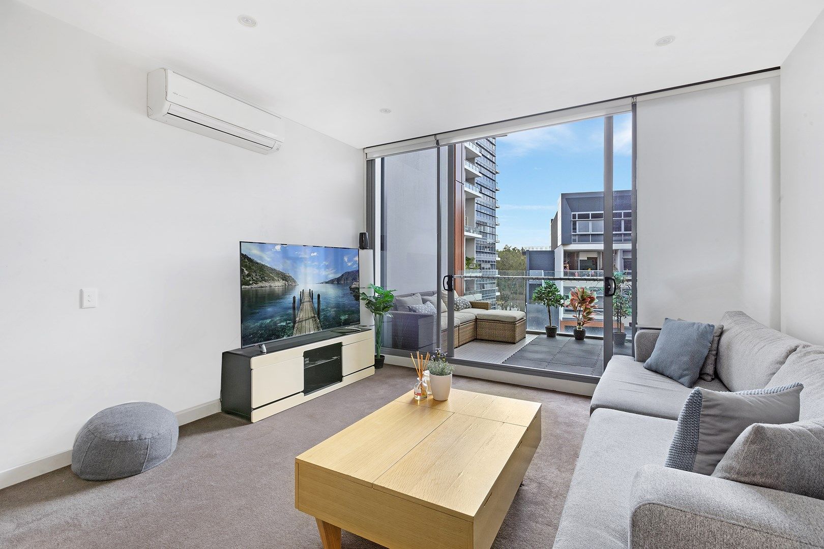 1 bedrooms Apartment / Unit / Flat in 49/6 Archibald Avenue WATERLOO NSW, 2017