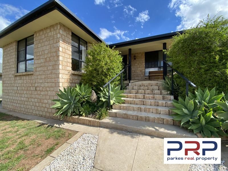 19 Alder Avenue, Parkes NSW 2870, Image 0