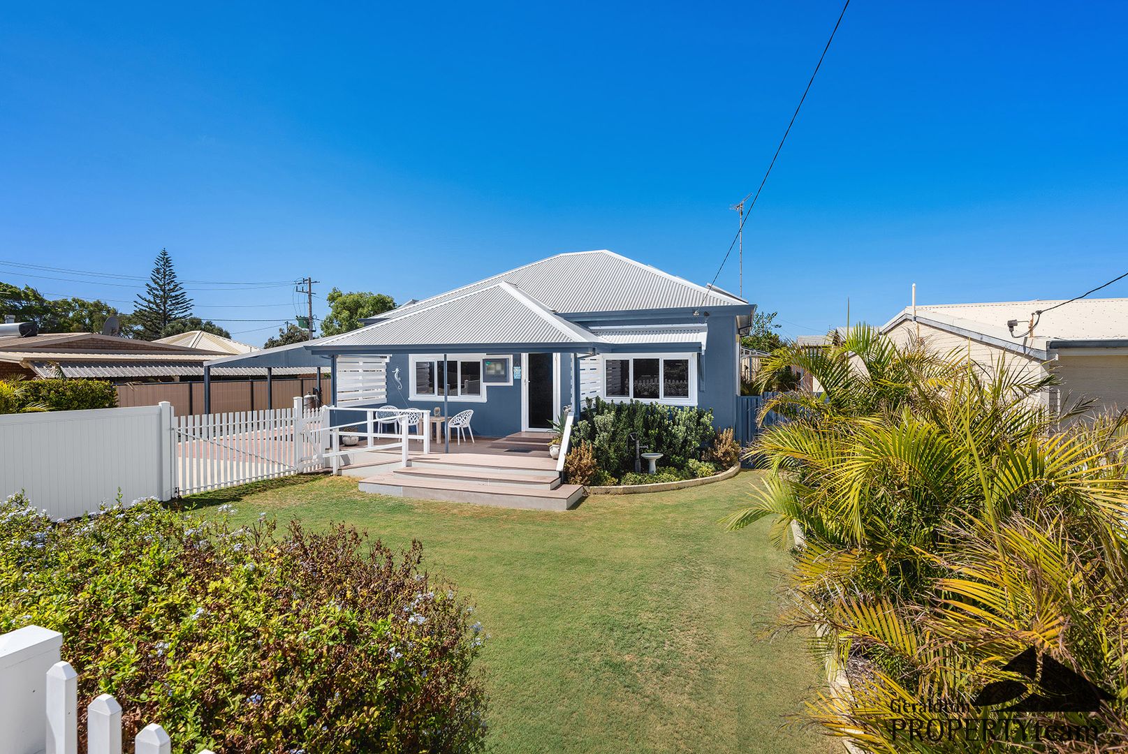 17 Church Street, Dongara WA 6525, Image 2