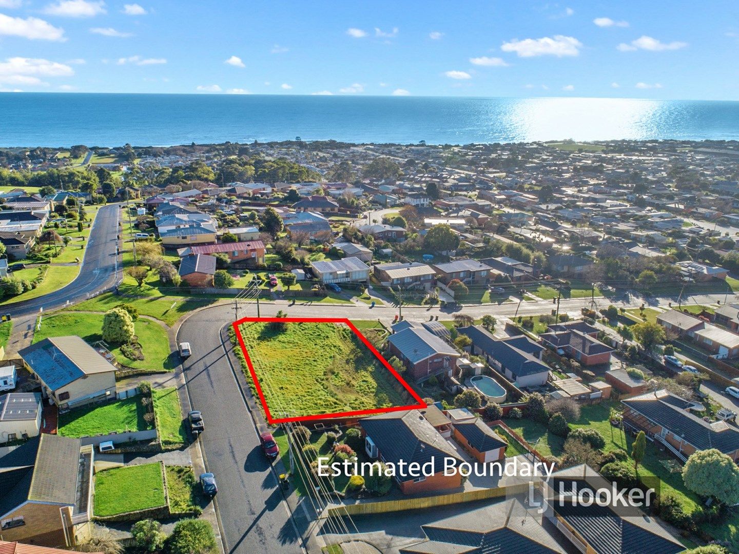 102 Cardigan Street, Somerset TAS 7322, Image 0