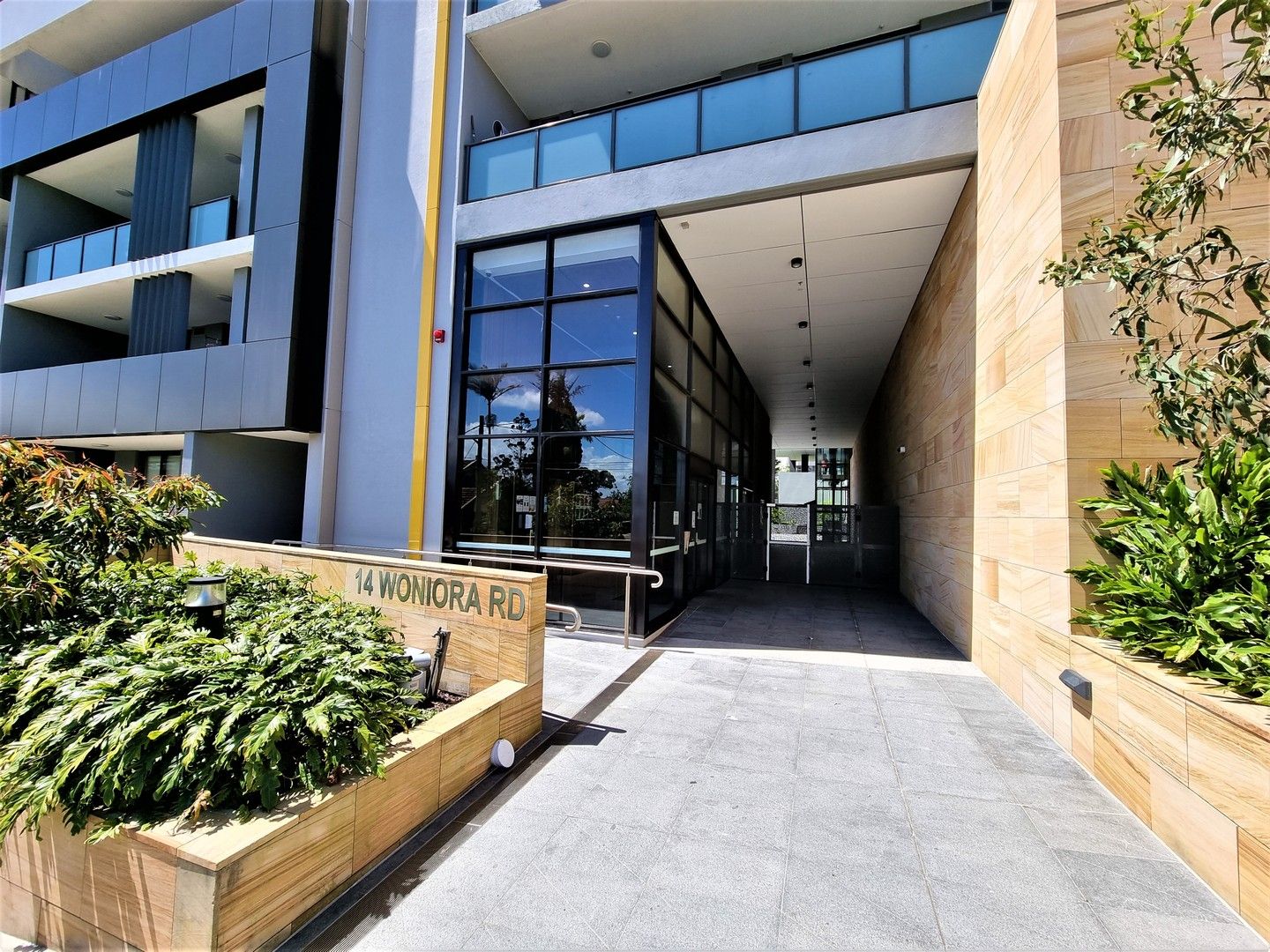 2 bedrooms Apartment / Unit / Flat in 1008/14 WONIORA ROAD HURSTVILLE NSW, 2220
