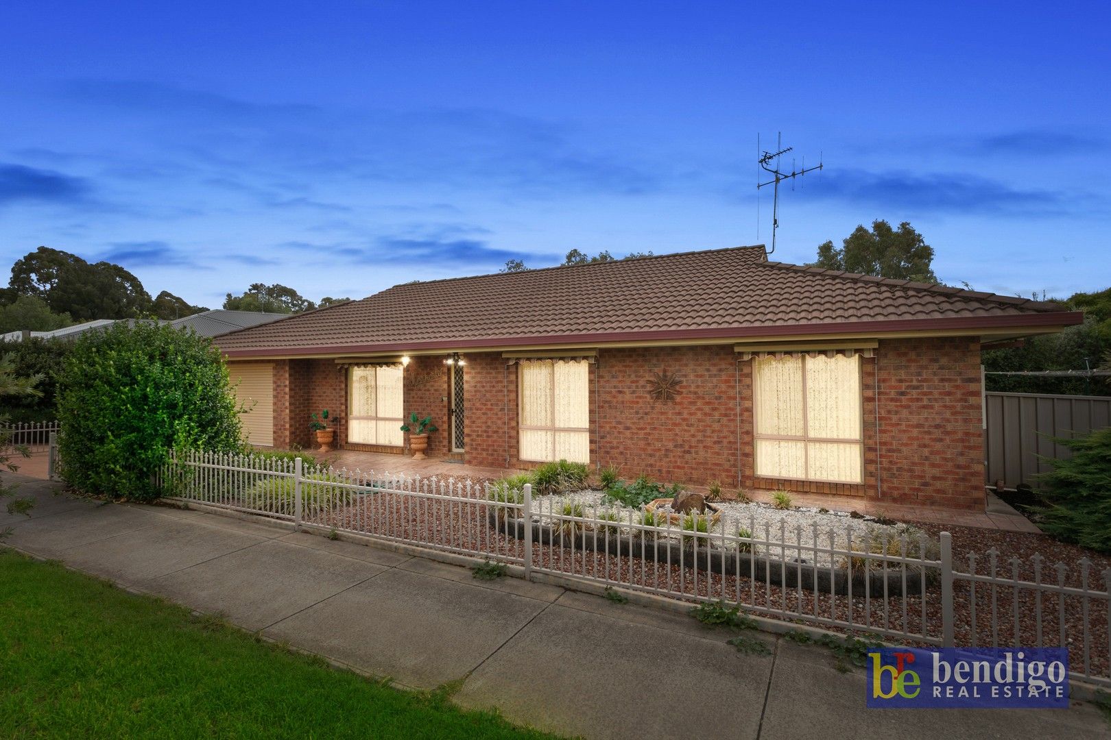 8 Burnside Street, Eaglehawk VIC 3556, Image 0