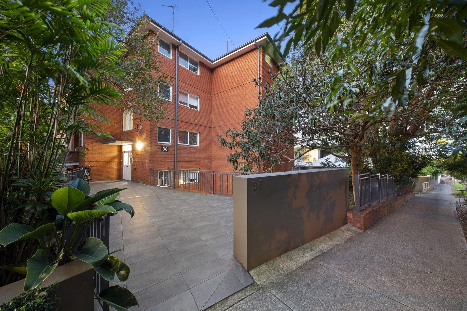 2 bedrooms Apartment / Unit / Flat in 1/36 Coogee Bay Road RANDWICK NSW, 2031