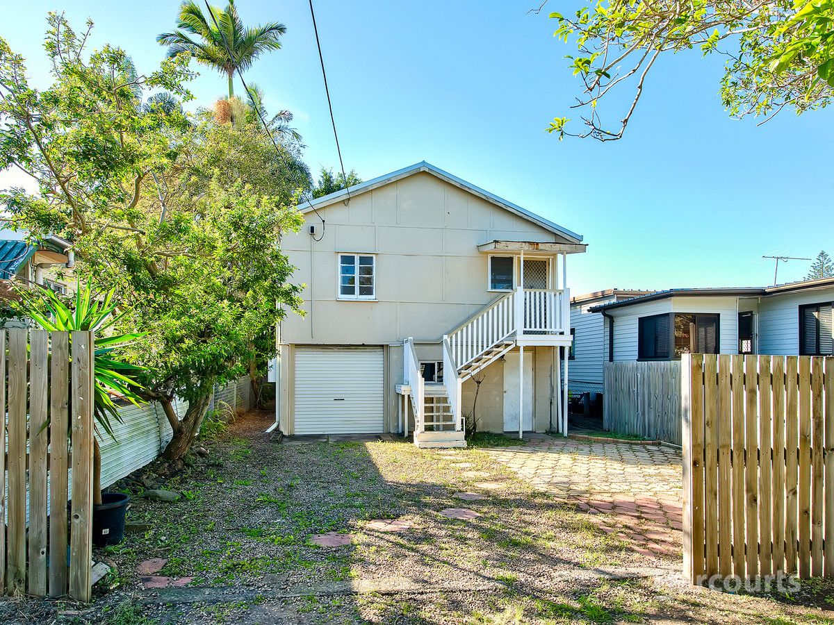 26 Mclennan Street, Woody Point QLD 4019, Image 0