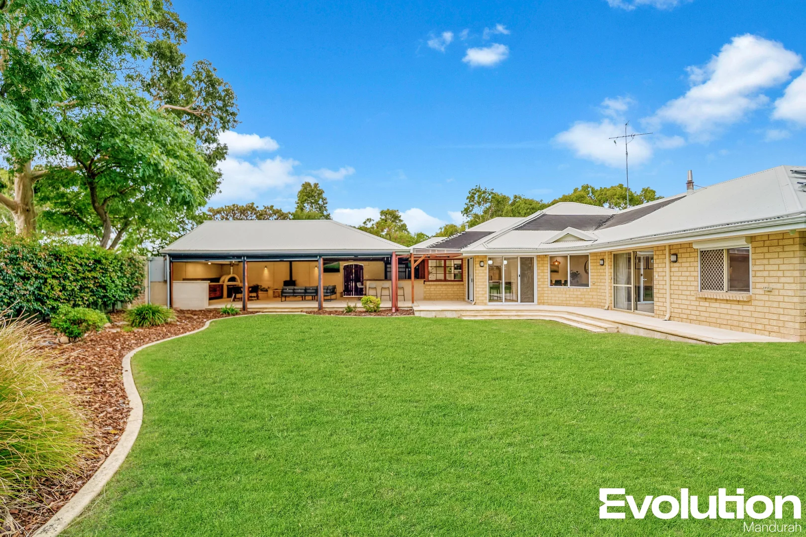 Additional image 30 of 8 Silverton Crescent, Erskine WA 6210