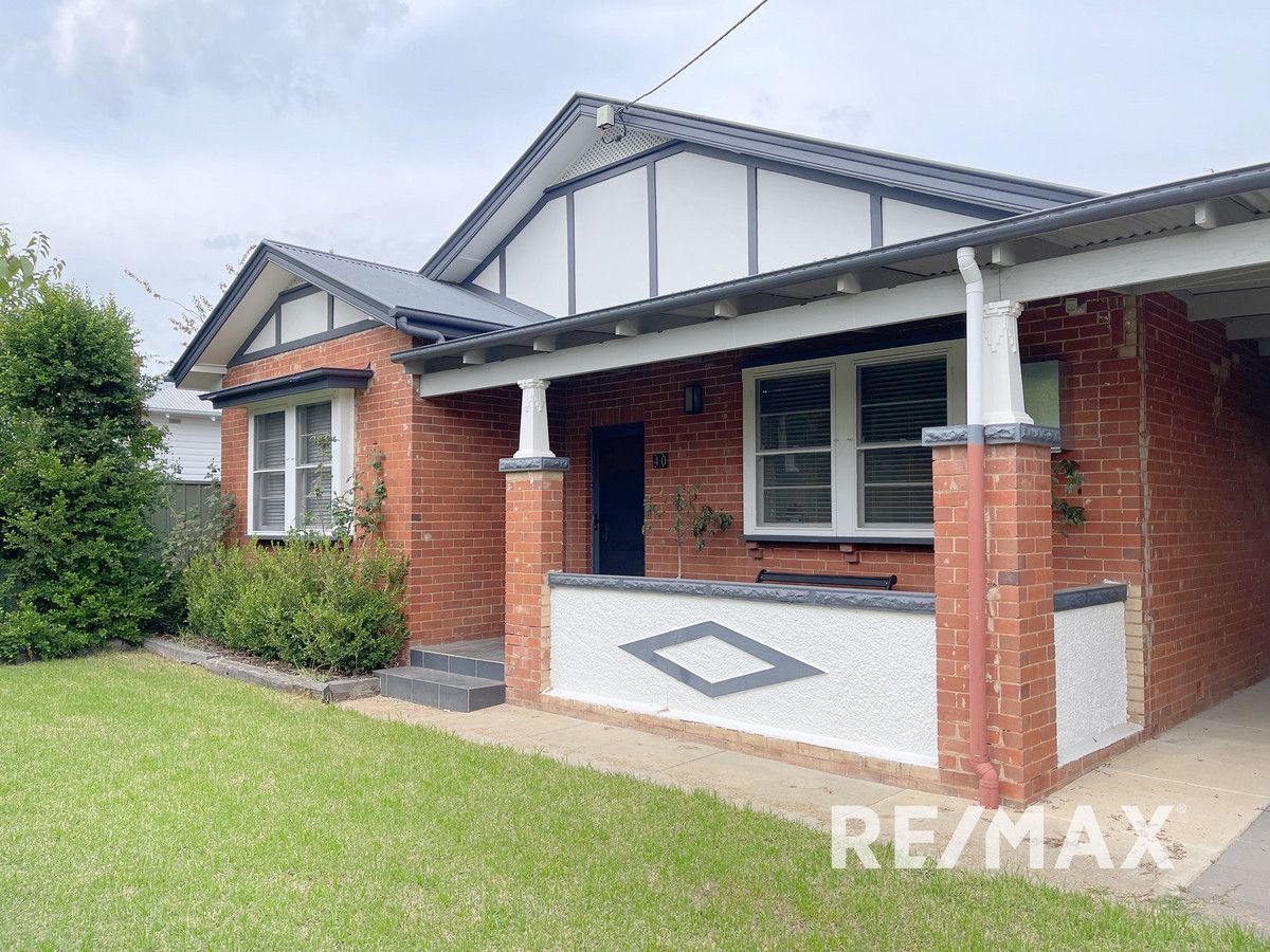 4 bedrooms House in 40 Gormly Avenue WAGGA WAGGA NSW, 2650