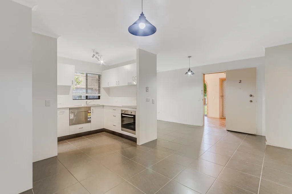 Additional image 3 of 2/44 Coolangatta Rd, Coolangatta QLD 4225