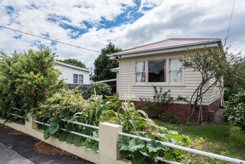 6 Oswald Street, Invermay TAS 7248, Image 0