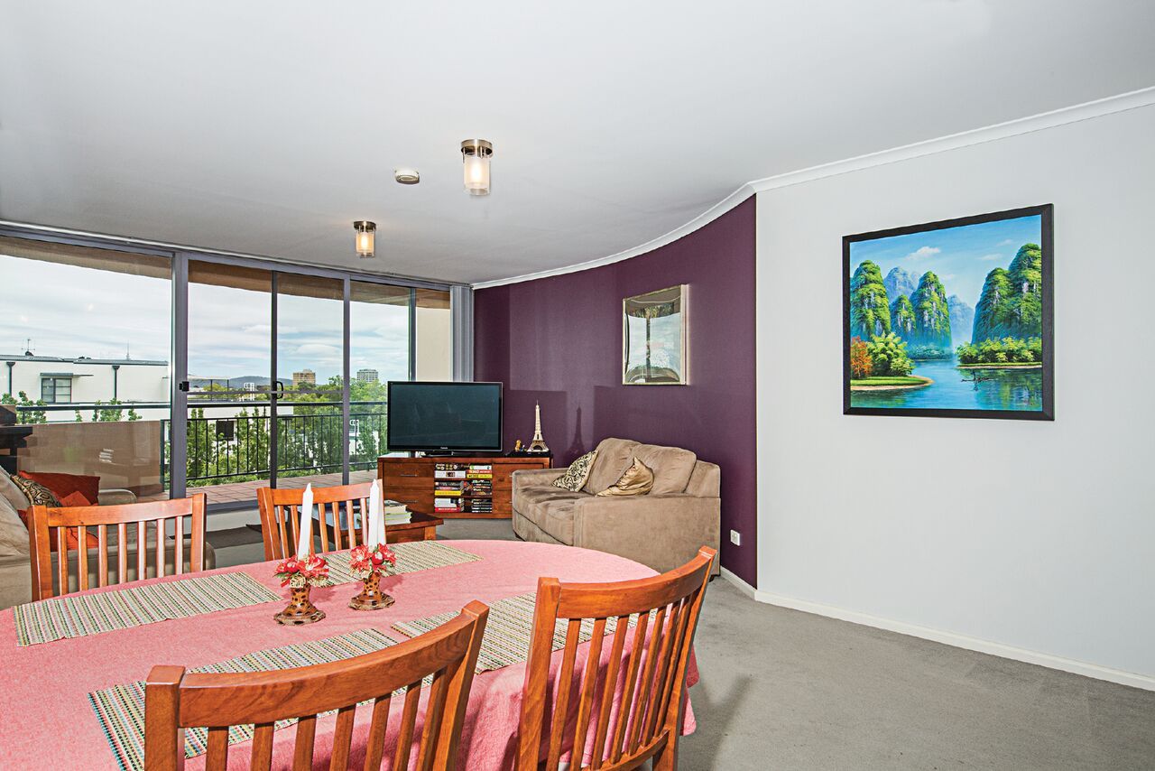 409/107 Canberra Avenue, Griffith ACT 2603, Image 2