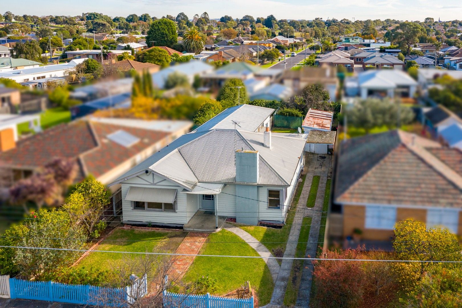 4 bedrooms House in 20 Poplar Street NEWCOMB VIC, 3219