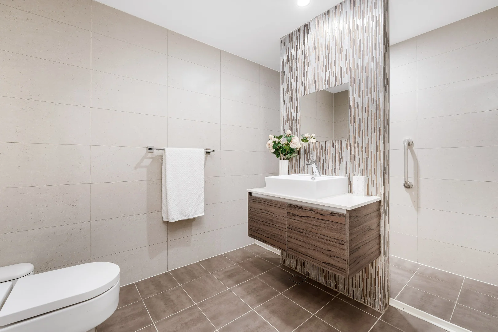 Additional image 16 of 264 Woniora Road, Blakehurst NSW 2221