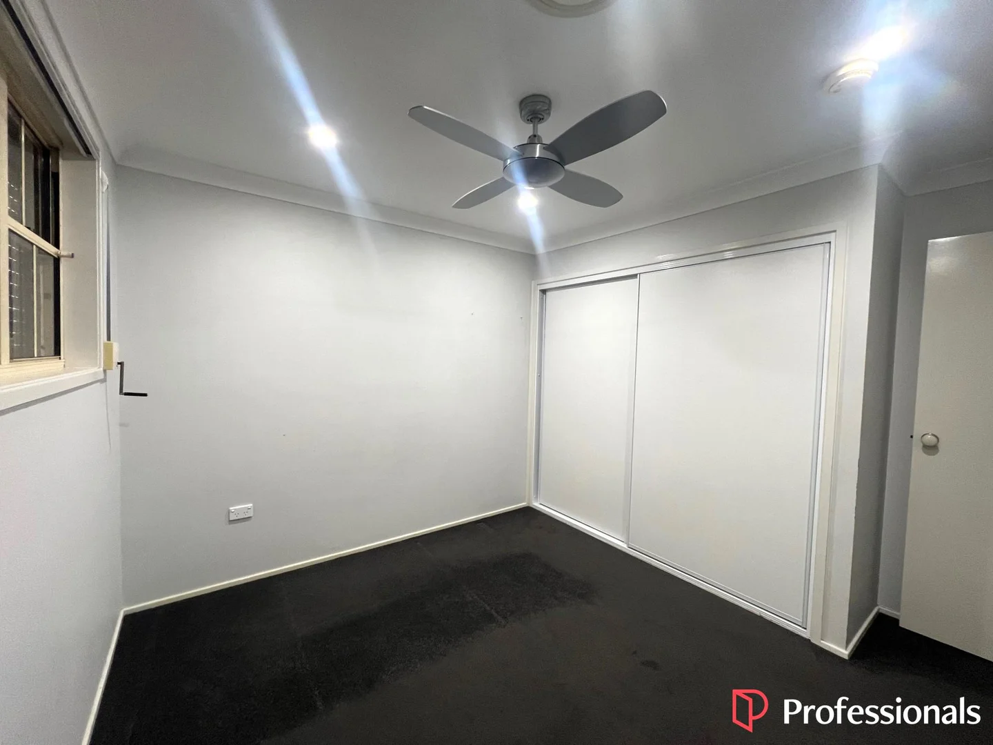 Additional image 12 of 25 Phar Lap Close, Casula NSW 2170